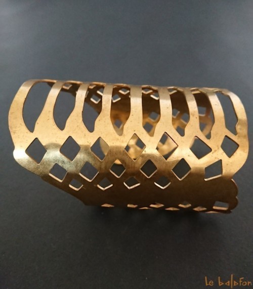 Bracelet manchette en laiton
