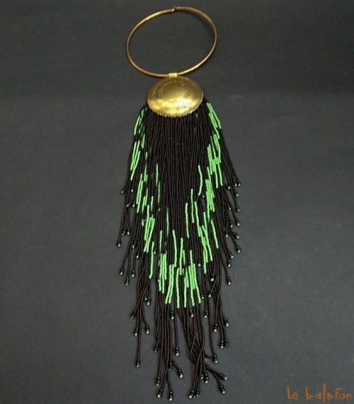 collier ethnique à franges pendentif laiton
