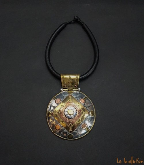 collier africain original