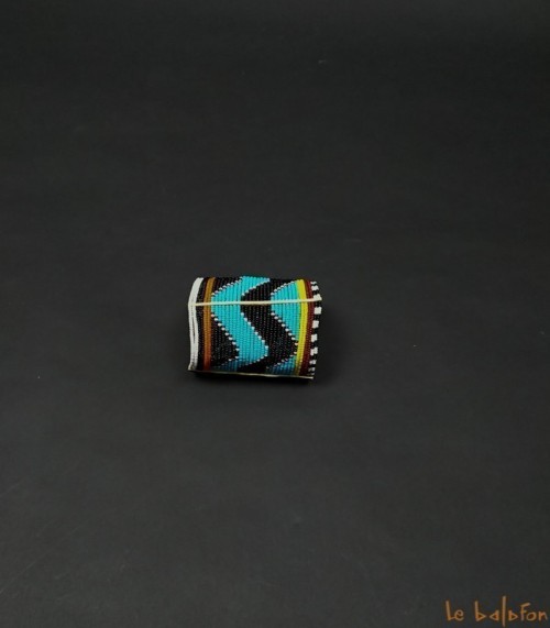 Bracelet manchette Massaï