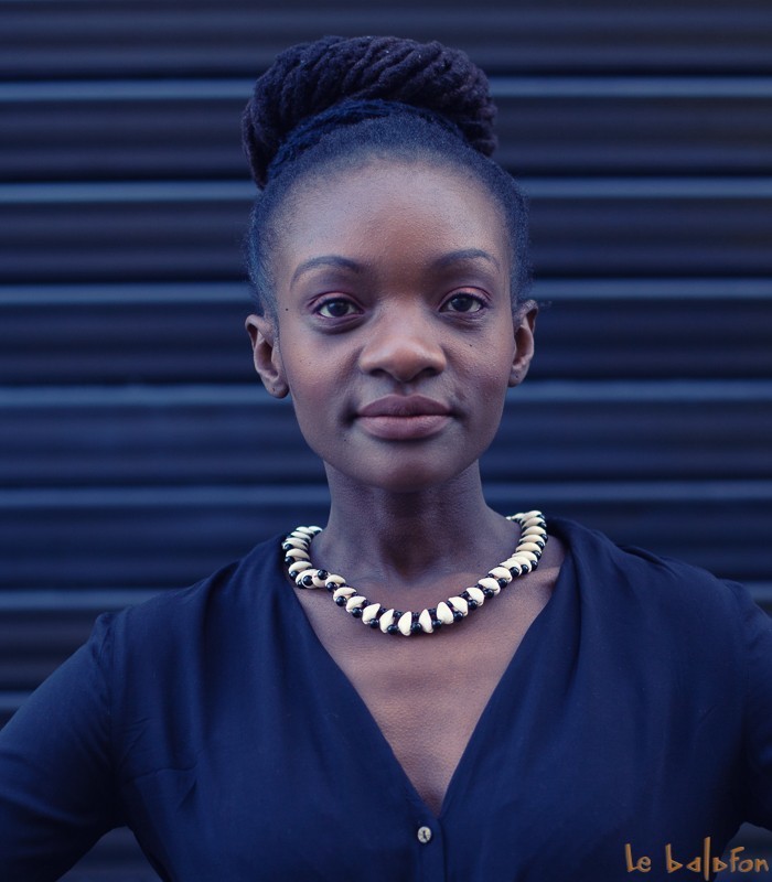 Collier coquillage africain