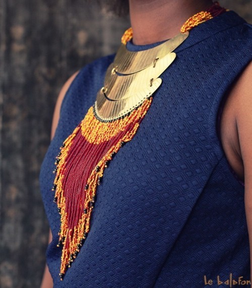 collier ethnique à franges