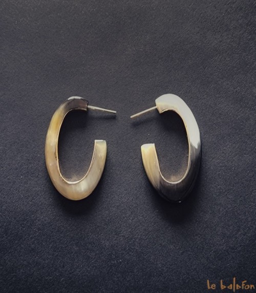 boucles d'oreilles ethniques en corne de zebu