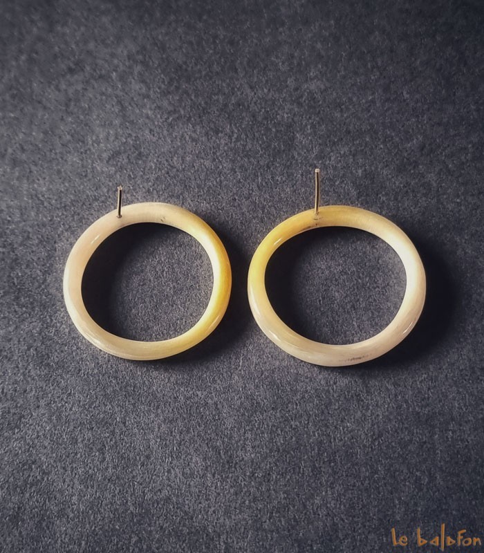boucles d'oreilles ethniques en corne de zebu
