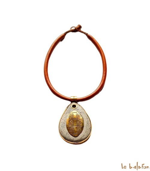Collier ethnique 
