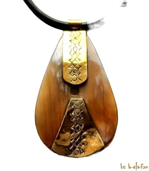 Collier ethnique 