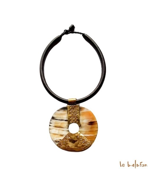 Collier ethnique 