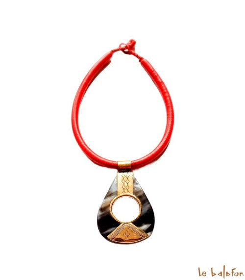 Collier ethnique 