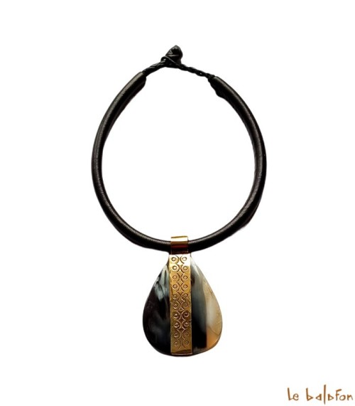 Collier ethnique 