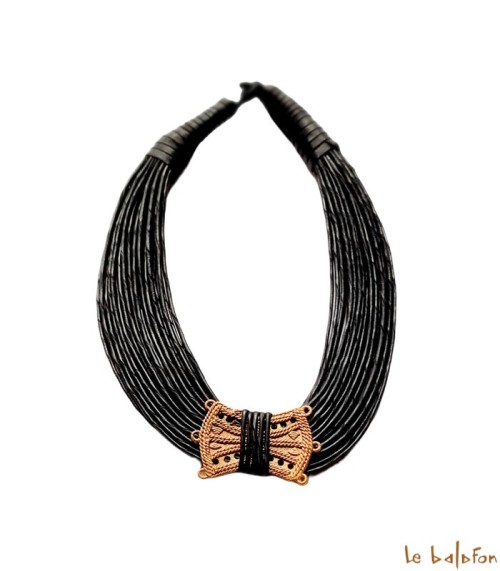 Collier ethnique Ami