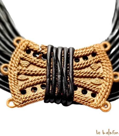 Collier ethnique Ami