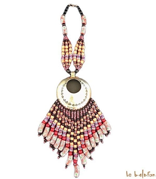 Collier ethnique africain