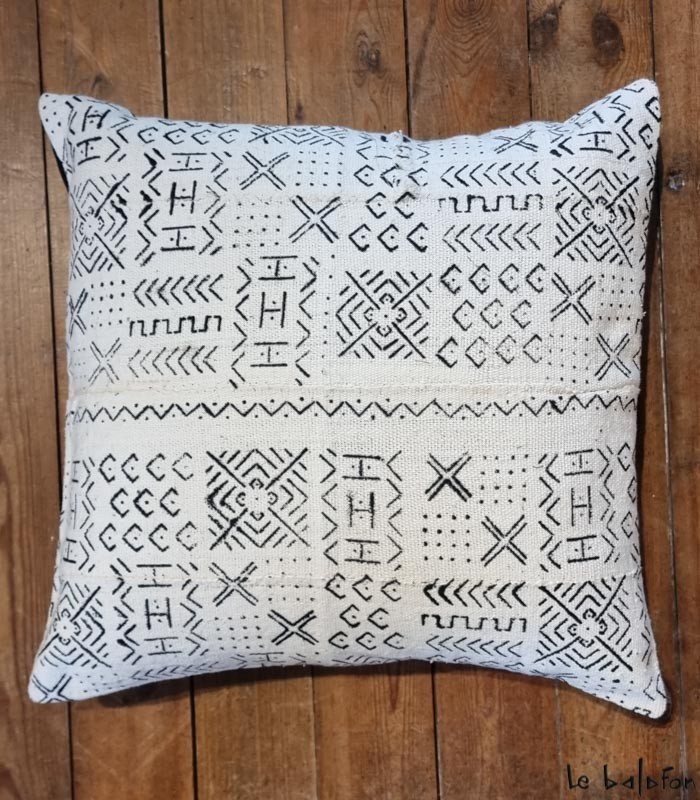 housse de coussin ethnique africain bogolan