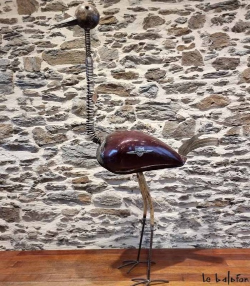 Autruche en metal recyclé