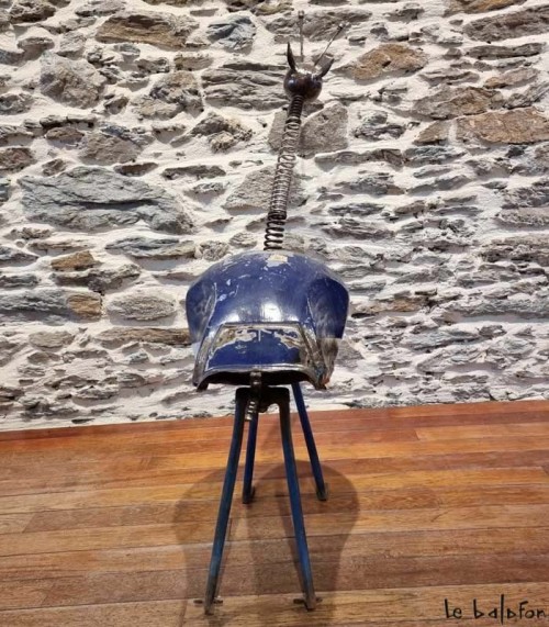 Gazelle en metal recyclé