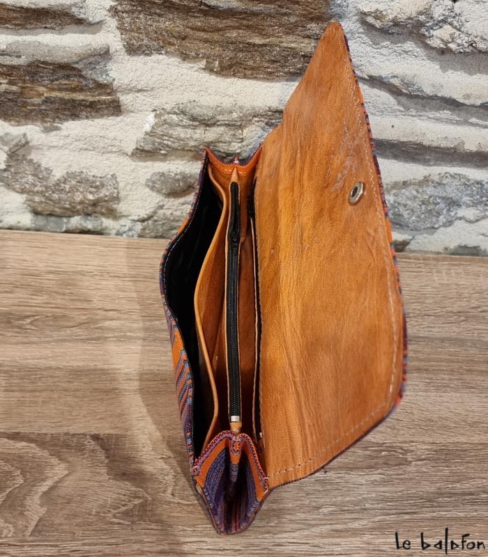Pochette ethnique en tissu et cuir