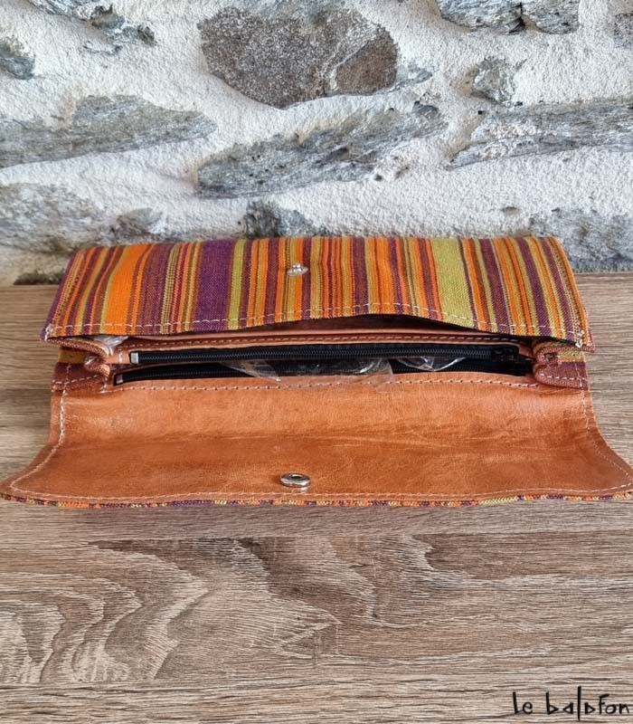 Pochette ethnique en tissu et cuir