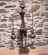 Porteur d'eau africain en métal recyclé