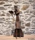 Porteur d'eau africain en métal recyclé