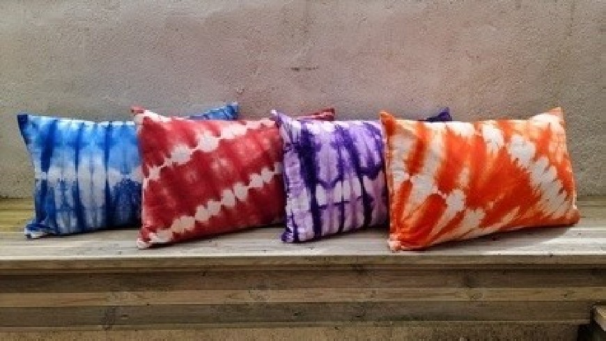 Coussin tie and dye