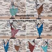 🎁 Encore une belle idée cadeau pour la fête des mères : la sculpture en bronze "Danseuse" 💃🏽✨Pour cette fête des mères, offrez un cadeau aussi unique et élégant que celle que vous célébrez. Nos sculptures en bronze "Danseuse", entièrement réalisées à la main, rendent hommage à la grâce, à la force et à la beauté du mouvement.Une œuvre d'art intemporelle qui trouvera sa place dans n’importe quel intérieur, en apportant une touche de poésie et de caractère.🎨 Fabriquée artisanalement au Burkina-Faso par notre artisan partenaire Ludovic Kabore 🌍 Bronze issu de la technique de la cire perdue👐🏽 Une pièce unique pour une personne uniqueC’est le cadeau parfait pour une maman qui aime l’art, les belles matières et les objets porteurs de sens.A retrouver en boutique ou sur le-balafon.com 📦 Livraison rapide, encore à temps pour dimanche . . . . #pornic #destinationpornic #cotedejadepaysderetz #fetesdesmeres #cadeauethique #deconantes #sculpturesenbronze #bronzesculpture #decoethniquechic #decoethique #ideecadeaufetedesmeres #ideecadeaufemme